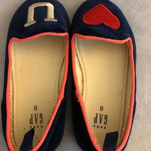 GAP toddler slip on shoes - size 8